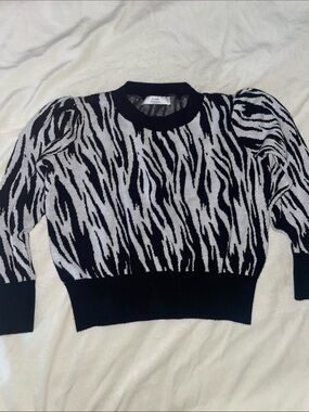 Zebra print sweater top